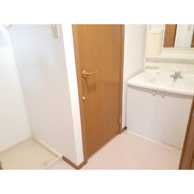 アヴニール　Ｂ棟 202【管理NO：1-010128602-02020】 ★家具家電は申し込み後に搬入します★ ★2026年08月下旬入居可能★の物件写真6