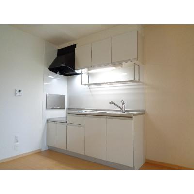 カーサ・モデルノ 202【管理NO：1-016762001-02020】 ★家具家電は申し込み後に搬入します★ ★2026年09月中旬入居可能★の物件写真3