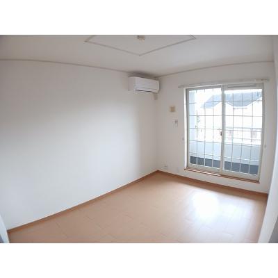 ブリッサａ 201【管理NO：1-014870901-02010】 ★家具家電は申し込み後に搬入します★ ★2026年09月中旬入居可能★の物件写真2