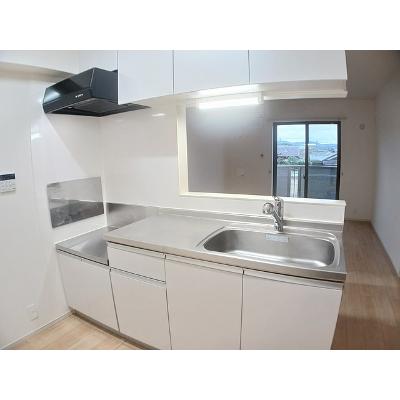ファミーユ藤ノ木　Ｂ棟 202【管理NO：1-021065702-02020】 ★家具家電は申し込み後に搬入します★ ★2026年09月中旬入居可能★の物件写真3