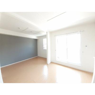 アバンツァート参番館 203【管理NO：1-020616601-02030】 ★家具家電は申し込み後に搬入します★ ★2026年09月中旬入居可能★の物件写真2