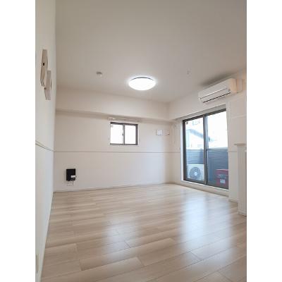カレント　ヴィラ　希 301【管理NO：1-026010201-03010】 ★家具家電は申し込み後に搬入します★の物件写真2