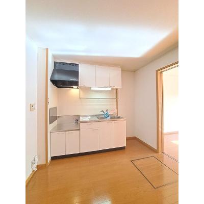 カルム　Ｂ 104【管理NO：1-014467301-01040】 ★家具家電は申し込み後に搬入します★ ★2026年09月上旬入居可能★の物件写真3