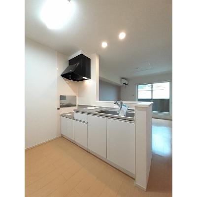 オーブ下田井Ｃ 202【管理NO：1-021091703-02020】 ★家具家電は申し込み後に搬入します★ ★2026年09月下旬入居可能★の物件写真3