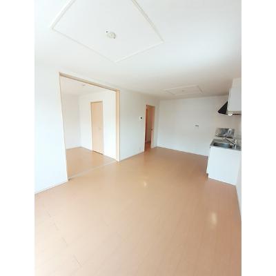 ヴィラ　ハーティ 205【管理NO：1-018308501-02040】 ★家具家電は申し込み後に搬入します★ ★2026年09月中旬入居可能★の物件写真2