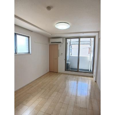サンリット　Ⅱ 201【管理NO：1-020731701-02010】 ★家具家電は申し込み後に搬入します★の物件写真2