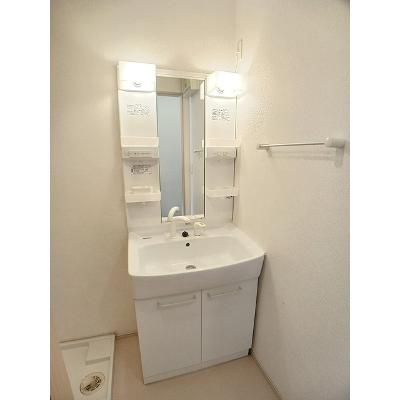 スターオアシス 101【管理NO：1-016549101-01010】 ★家具家電は申し込み後に搬入します★の物件写真6