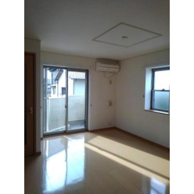 エテルノ 101【管理NO：1-015143501-01010】 ★家具家電は申し込み後に搬入します★ ★2026年09月中旬入居可能★の物件写真2