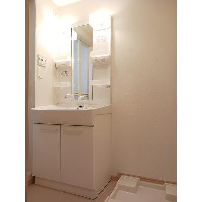シーガーディアンⅡ 101【管理NO：1-016854402-01010】 ★家具家電は申し込み後に搬入します★の物件写真6