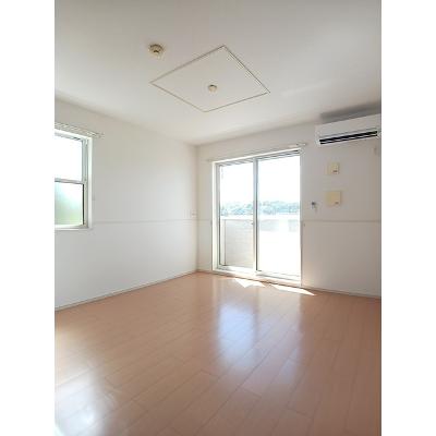 シーサイド・ヴィラ 103【管理NO：1-018064701-01030】 ★家具家電は申し込み後に搬入します★の物件写真2