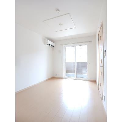 グレイトリバーＢ 103【管理NO：1-016029002-01030】 ★家具家電は申し込み後に搬入します★の物件写真2