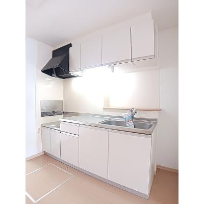 グレイトリバーＢ 103【管理NO：1-016029002-01030】 ★家具家電は申し込み後に搬入します★の物件写真3