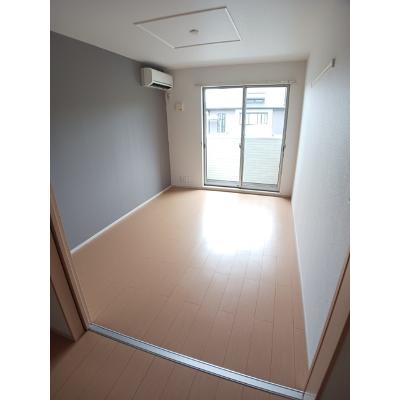 キャッスルビーチ　Ａ 102【管理NO：1-019270901-01020】 ★家具家電は申し込み後に搬入します★ ★2026年09月上旬入居可能★の物件写真2