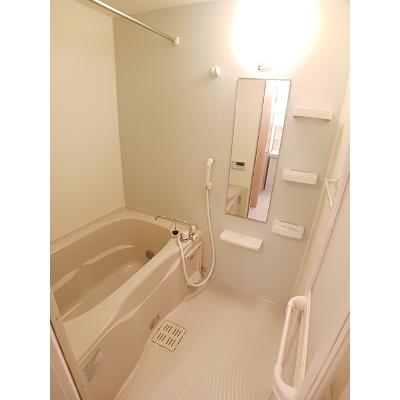 キャッスルビーチ　Ａ 102【管理NO：1-019270901-01020】 ★家具家電は申し込み後に搬入します★ ★2026年09月上旬入居可能★の物件写真4