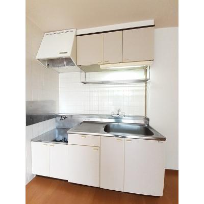 シャトーひえだ 201【管理NO：1-005723601-02010】 ★家具家電は申し込み後に搬入します★ ★2026年10月上旬入居可能★の物件写真3