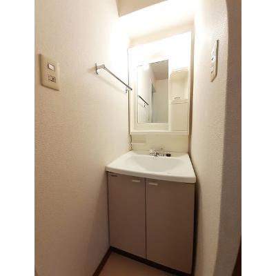 シャトーひえだ 201【管理NO：1-005723601-02010】 ★家具家電は申し込み後に搬入します★ ★2026年10月上旬入居可能★の物件写真6