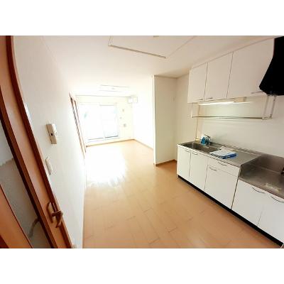 サンリセスＢ 202【管理NO：1-014734702-02020】 ★家具家電は申し込み後に搬入します★ ★2026年09月中旬入居可能★の物件写真2