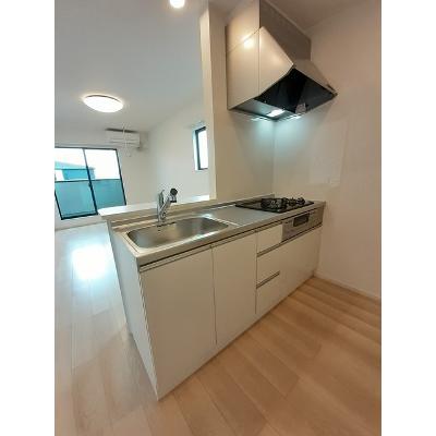 ローズガーデン　Ⅰ 203【管理NO：1-026713901-02030】 ★家具家電は申し込み後に搬入します★ ★2026年09月下旬入居可能★の物件写真3