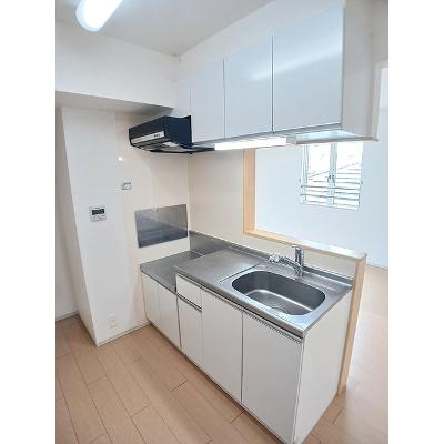 シャルマンヒル 303【管理NO：1-018014101-03030】 ★家具家電は申し込み後に搬入します★の物件写真3