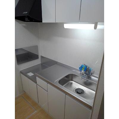 ルミエール 102【管理NO：1-023770601-01020】 ★家具家電は申し込み後に搬入します★ ★2026年09月中旬入居可能★の物件写真3
