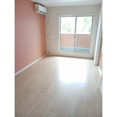フィオーレ　月 202【管理NO：1-021926001-02020】 ★家具家電は申し込み後に搬入します 2026年09月中旬入居可能の物件写真2
