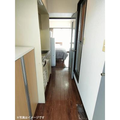 ユニオンマンスリー清瀬１　407　1K・シングル☆【禁煙ルーム】人気の角部屋/安心のモニター付きインターフォン完備/デスク・チェア＆たっぷり収納2ドア冷蔵庫など生活家電のあるお部屋の物件写真5