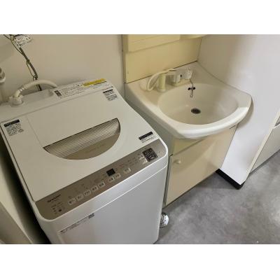 エールマンスリー袋町公園(4-2)　【★無料WI-FI標準装備（無制限）★、本通り、並木通り、乾燥機能付洗濯機、３２型TV、ロフト付き】の物件写真4