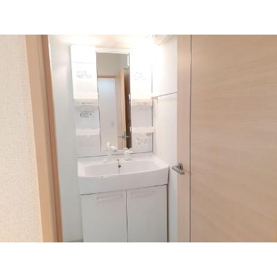 ノーブル・スクエア　Ⅱ 201【管理NO：1-017410302-02010】 ★家具家電は申し込み後に搬入します★ ★2026年09月中旬入居可能★の物件写真6
