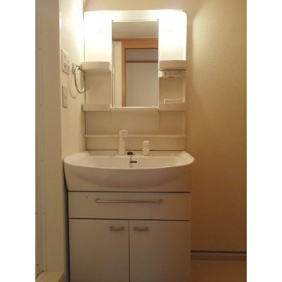セレブレート和弐番館 102【管理NO：1-012854202-01020】 ★家具家電は申し込み後に搬入します★ ★2026年09月下旬入居可能★の物件写真6
