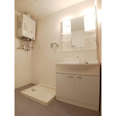 クレシア 202【管理NO：1-017285301-02020】 ★家具家電は申し込み後に搬入します★の物件写真6