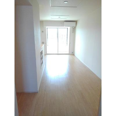 アンソレイユ・ルミエール 202【管理NO：1-021792401-02020】 ★家具家電は申し込み後に搬入します★ ★2026年09月中旬入居可能★の物件写真2
