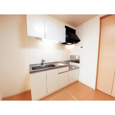 アンバートゥルーキャッスルⅠ 102【管理NO：1-020382801-01020】 ★家具家電は申し込み後に搬入します★ ★2026年08月中旬入居可能★の物件写真3