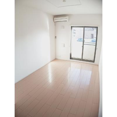 ブリーズ　ガーデン 102【管理NO：1-017161801-01020】 ★家具家電は申し込み後に搬入します★の物件写真2