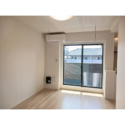 メゾン　フラン 202【管理NO：1-028018501-02020】 ★家具家電は申し込み後に搬入しますの物件写真2