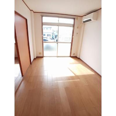 エルディム中島 103【管理NO：1-001492901-01030】 ★家具家電は申し込み後に搬入します★の物件写真2