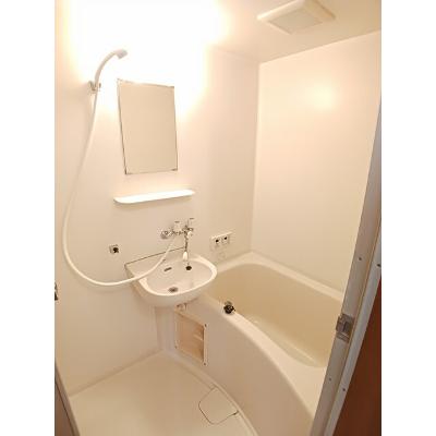 エルディム中島 103【管理NO：1-001492901-01030】 ★家具家電は申し込み後に搬入します★の物件写真4