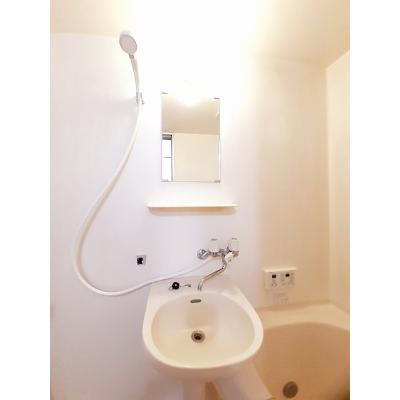 エルディム中島 103【管理NO：1-001492901-01030】 ★家具家電は申し込み後に搬入します★の物件写真6