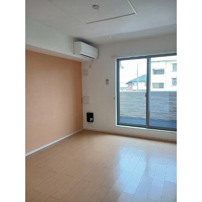 ヴィラ殿山 203【管理NO：1-020748701-02030】 ★家具家電は申し込み後に搬入します★の物件写真2