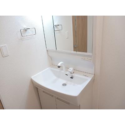 apartment 茨城県取手市青柳字井戸田７１１の一部 

↓地図はこちらから
