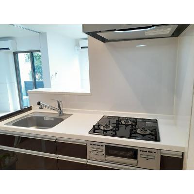ブランシュネージュ 105【管理NO：1-025544101-01050】 ★家具家電は申し込み後に搬入します★の物件写真3