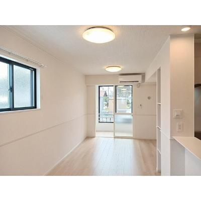 ピース・有沢 104【管理NO：1-027989301-01040】 ★家具家電は申し込み後に搬入します 2026年09月中旬入居可能の物件写真2