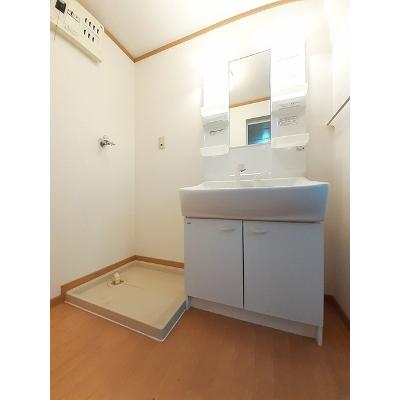 キアーロディルーナ 101【管理NO：1-011838101-01010】 ★家具家電は申し込み後に搬入します★ ★2026年08月下旬入居可能★の物件写真6
