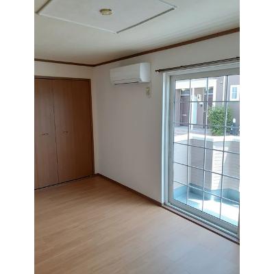 グランシャリオＡ 103【管理NO：1-011334501-01030】 ★家具家電は申し込み後に搬入します★の物件写真2