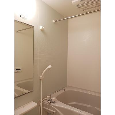 グランドライフ 102【管理NO：1-017848901-01020】 ★家具家電は申し込み後に搬入します★の物件写真4