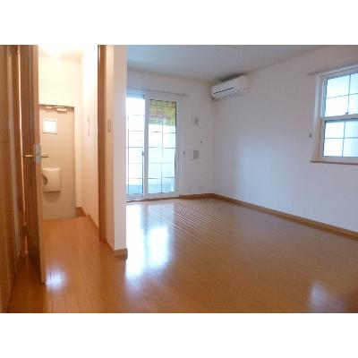 ＷＩＳＨ　Ⅱ 101【管理NO：1-013965902-01010】 ★家具家電は申し込み後に搬入します★ ★2026年08月下旬入居可能★の物件写真2