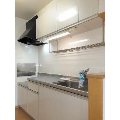 レジダンス　ノーブルⅡ 202【管理NO：1-016440802-02020】 ★家具家電は申し込み後に搬入します★ ★2026年09月中旬入居可能★の物件写真3