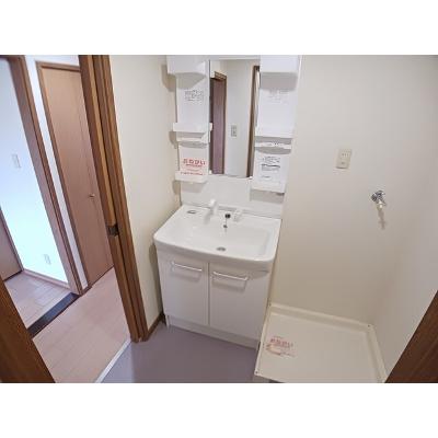 ノースクワイル５ 203【管理NO：1-009335501-02030】 ★家具家電は申し込み後に搬入します★の物件写真6