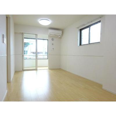 リベルタ　Ⅱ 103【管理NO：1-024950802-01030】 ★家具家電は申し込み後に搬入します★の物件写真2