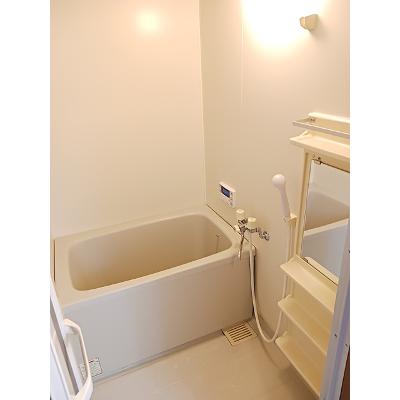 ニューセンチュリースクェアーＢ 102【管理NO：1-007614102-01020】 ★家具家電は申し込み後に搬入します★の物件写真4