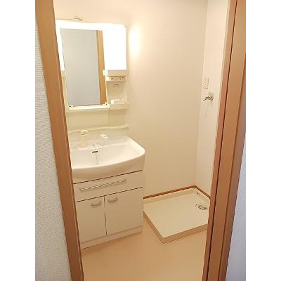 セレンディピティ 103【管理NO：1-014330101-01030】 ★家具家電は申し込み後に搬入します★の物件写真6